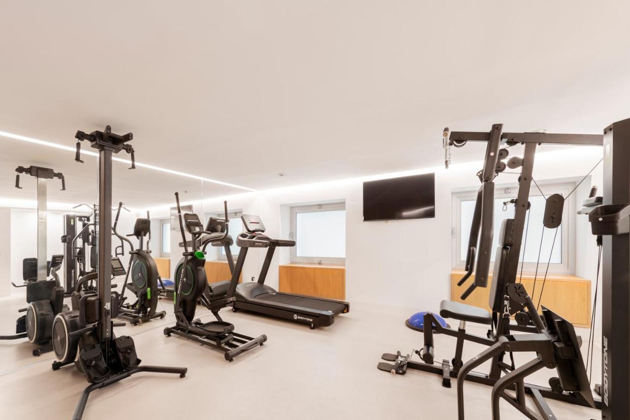 Eurostars Portico Аликанте Экстерьер фото The gym at the 2016 Olympic Village
